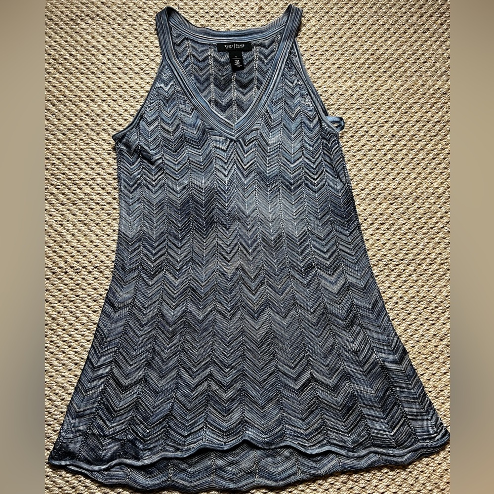 White House black market chevron tunic top blouse size S women